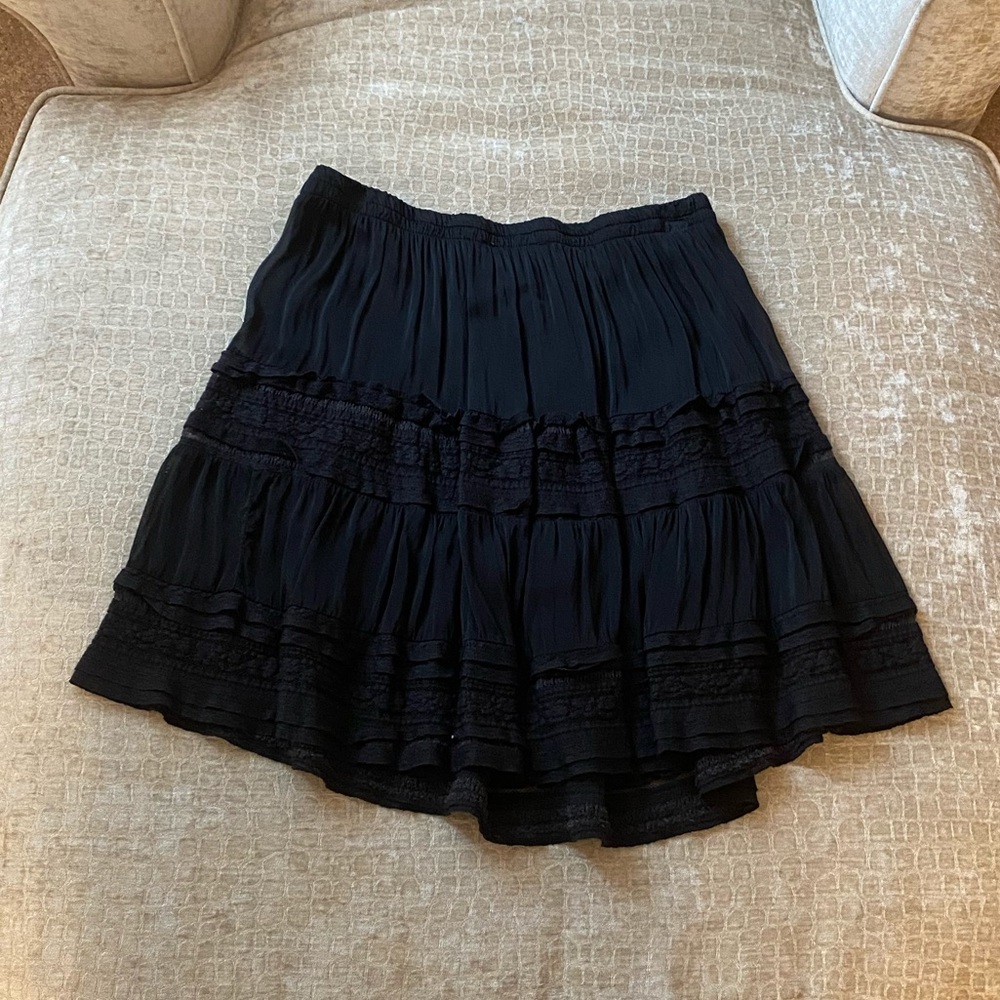 Pookie and Sebastian Skirt - Picture 2 of 3